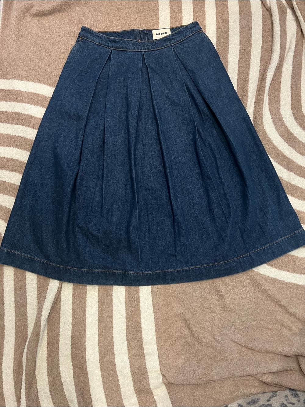 Boden Midi Navy Denim Pleated A-Line Skirt